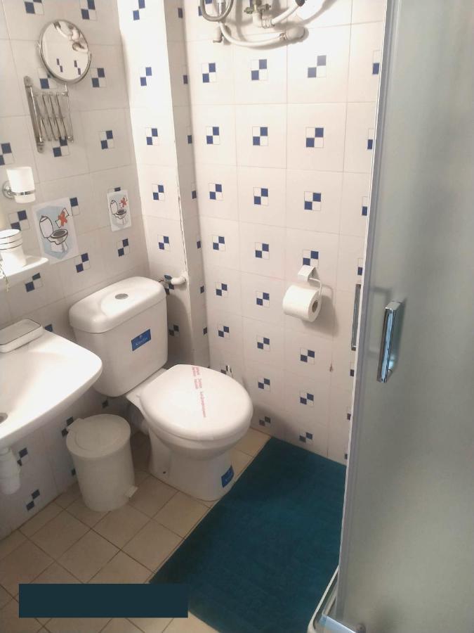 Hotel Agni -Enoikiazomena Diamerizmata Kallithea  외부 사진