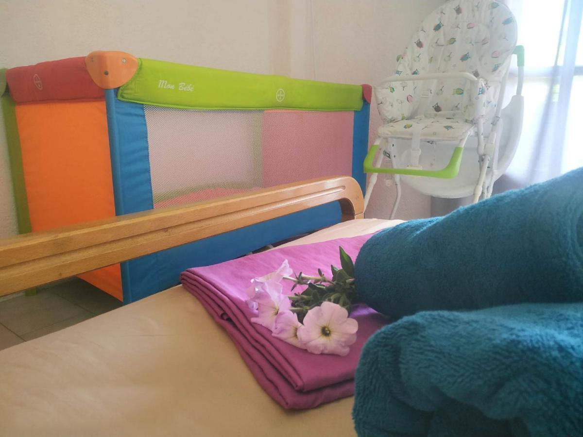 Hotel Agni -Enoikiazomena Diamerizmata Kallithea  외부 사진